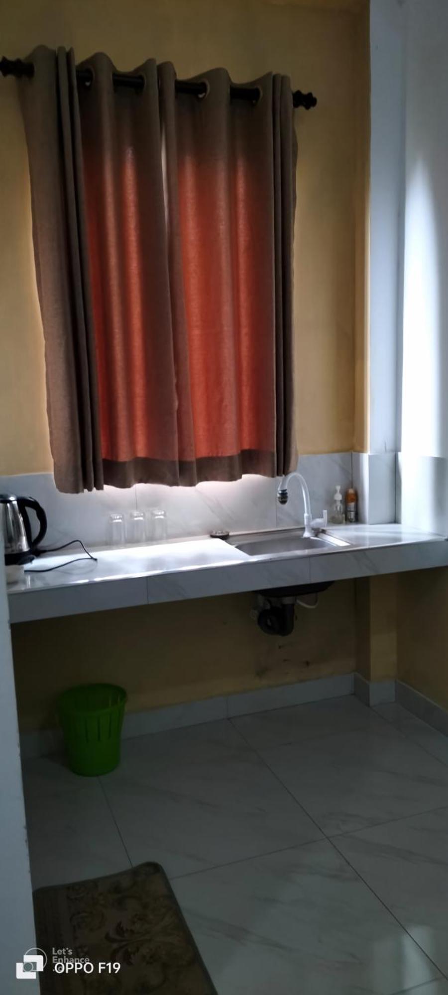 Ceylon Lodge - Airport Transit Hostel نيجومبو المظهر الخارجي الصورة